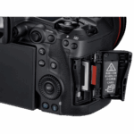 ⁦كاميرا كانون EOS R5 Mark II بدون مرآة⁩ - الصورة ⁦6⁩