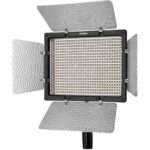 مصباح يونغنو YN-600II LED بدرجة حرارة لونية تتراوح بين 3200 و5500 كلفن
